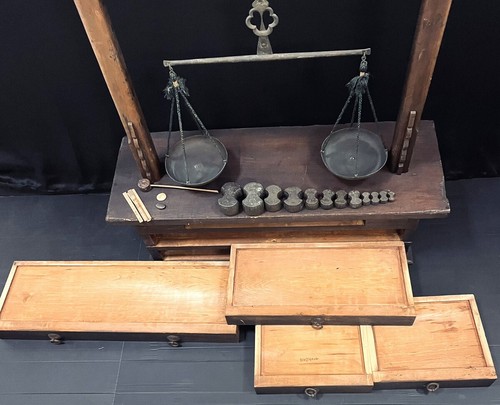 Antique Japanese Wooden Balance scales 1736 EDO period 73x75x26cm/28.5x29x10inch - Picture 12 of 21