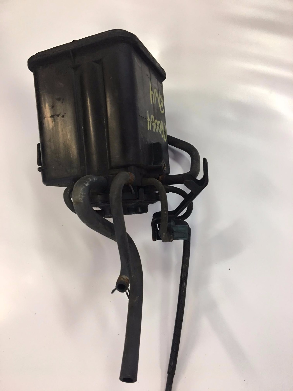 19962000 Toyota RAV4 Vapor Canister Fuel EVAP Gas Emissions Charcoal 2