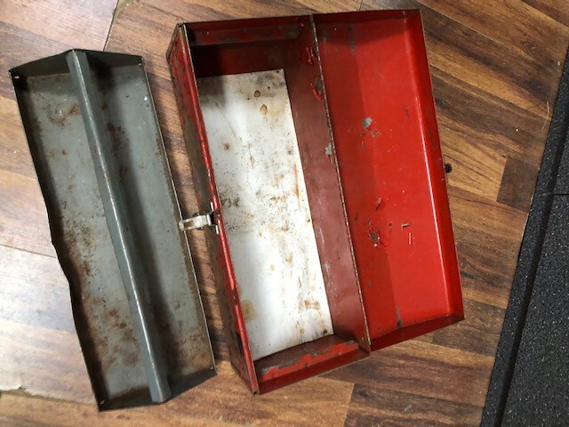Vintage HANDICRAFT MADE IS USA Hip Roof Logo Metal Tool Box