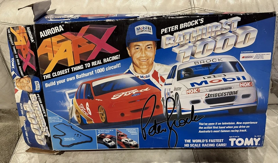 AFX Peter Brock’s Bathurst Slot Car Set (Incomplete) - image 2 of 4