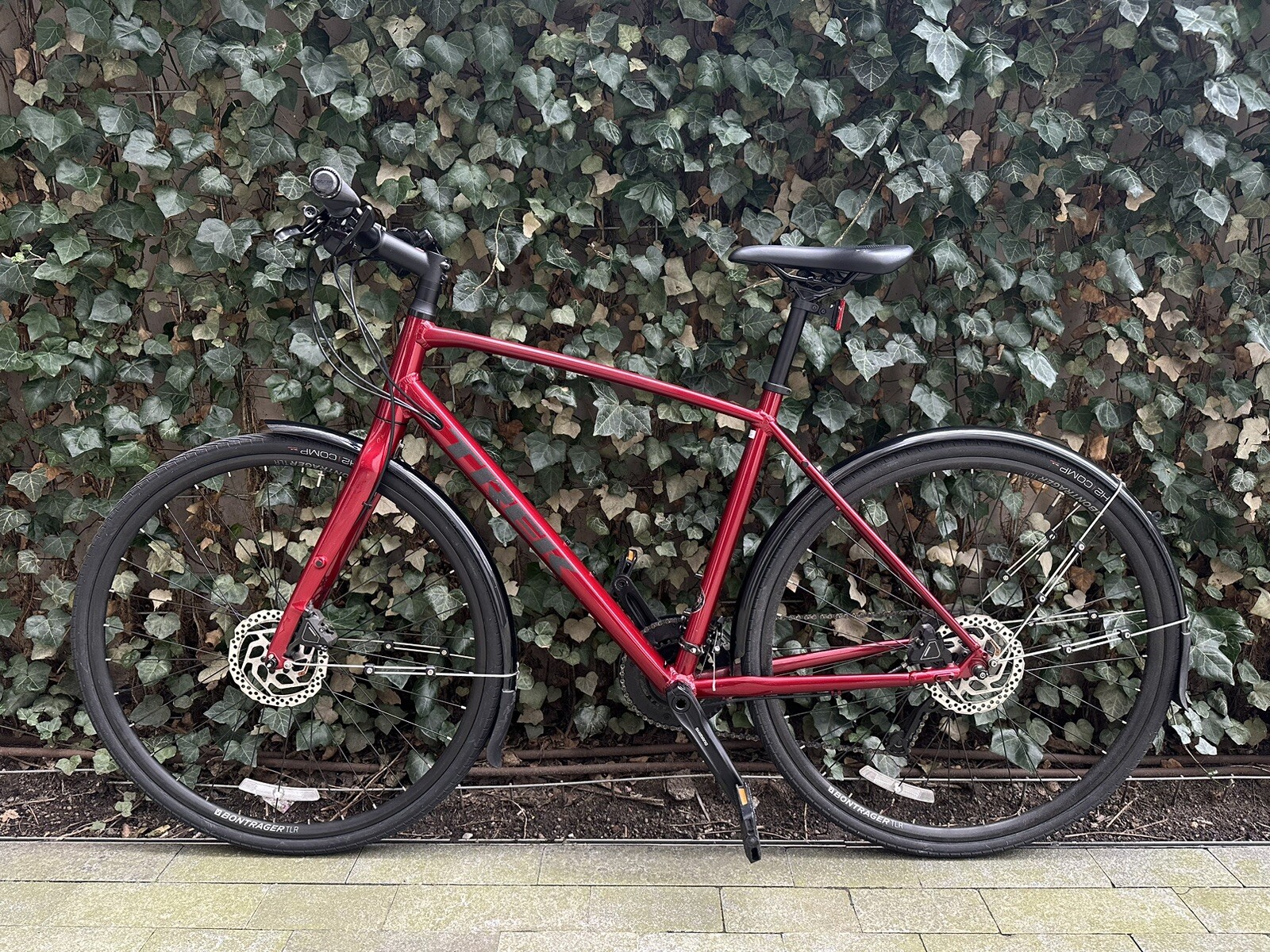 Trek FX3 Disc Brake Hybrid Bike Large size Red eBay