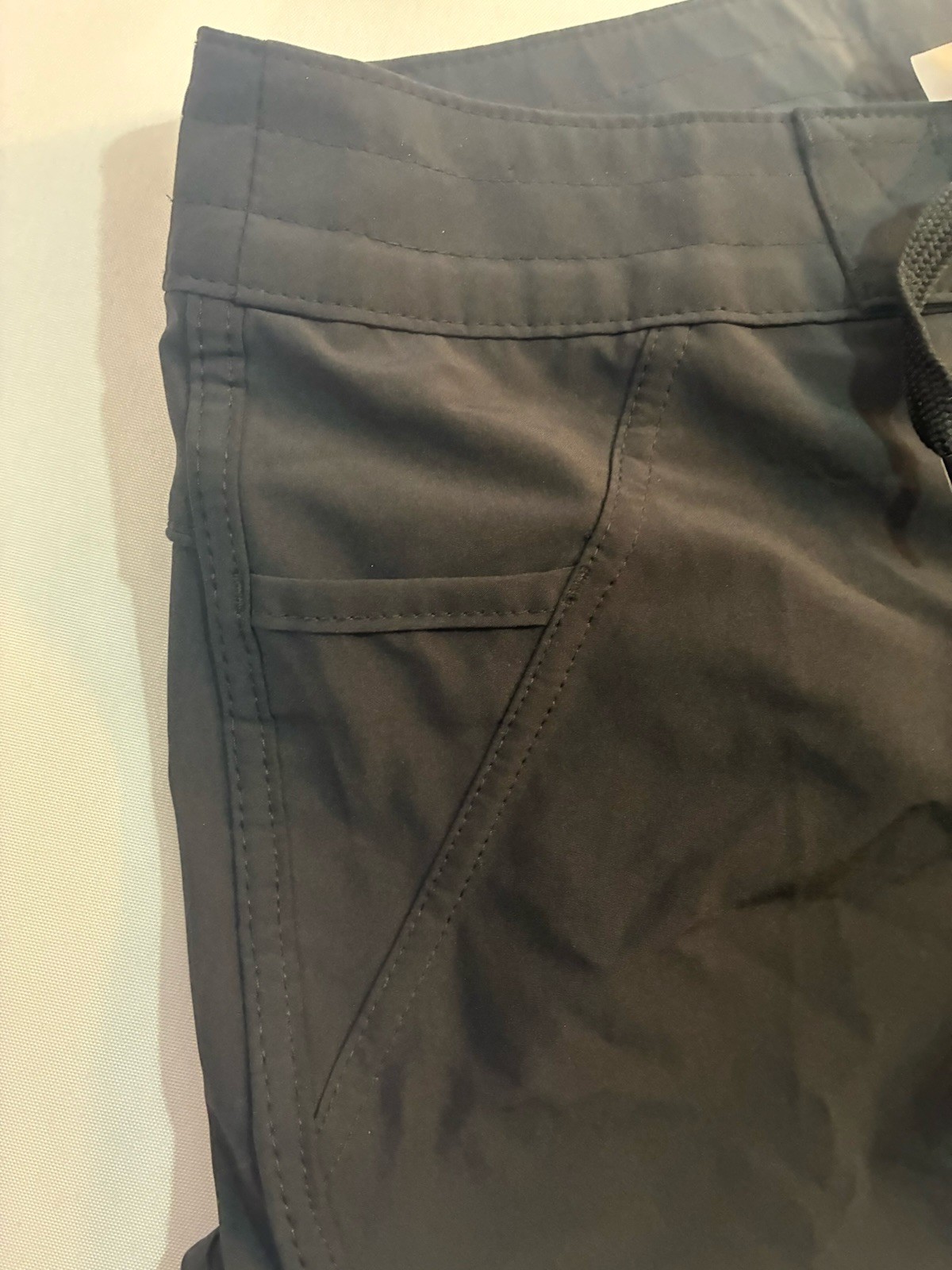 Rip Curl Classic Surf Boardshorts Women’s Size 1 Black NWT Bikini Surf Swim