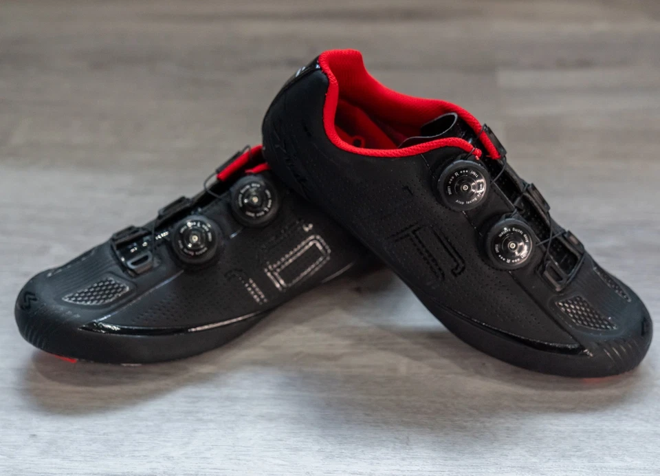 NUEVO - ZAPATOS SPIUK 16 CICLISMO CARRETERA FIBRA CARBONO - CERRADURAS DE ESFERA (COMO BOA) - TALLA 42 Foto 2 de 4