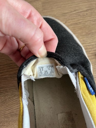 Zapatos de skate VANS clásicos sin cordones en costa, Reino Unido talla 7,5 gris, rojo, amarillo - Imagen 8 de 8