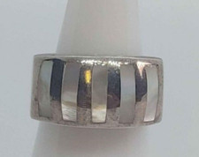 Sterling Silver  Mother of pearl inlay band ring sz 5.5