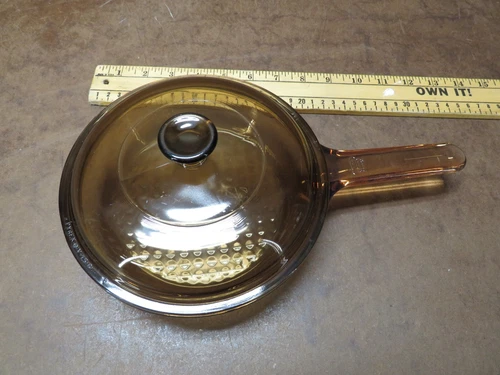 Pyrex Corning Vision Cook Ware Glass Skillet with lid waffle bottom 7 inch