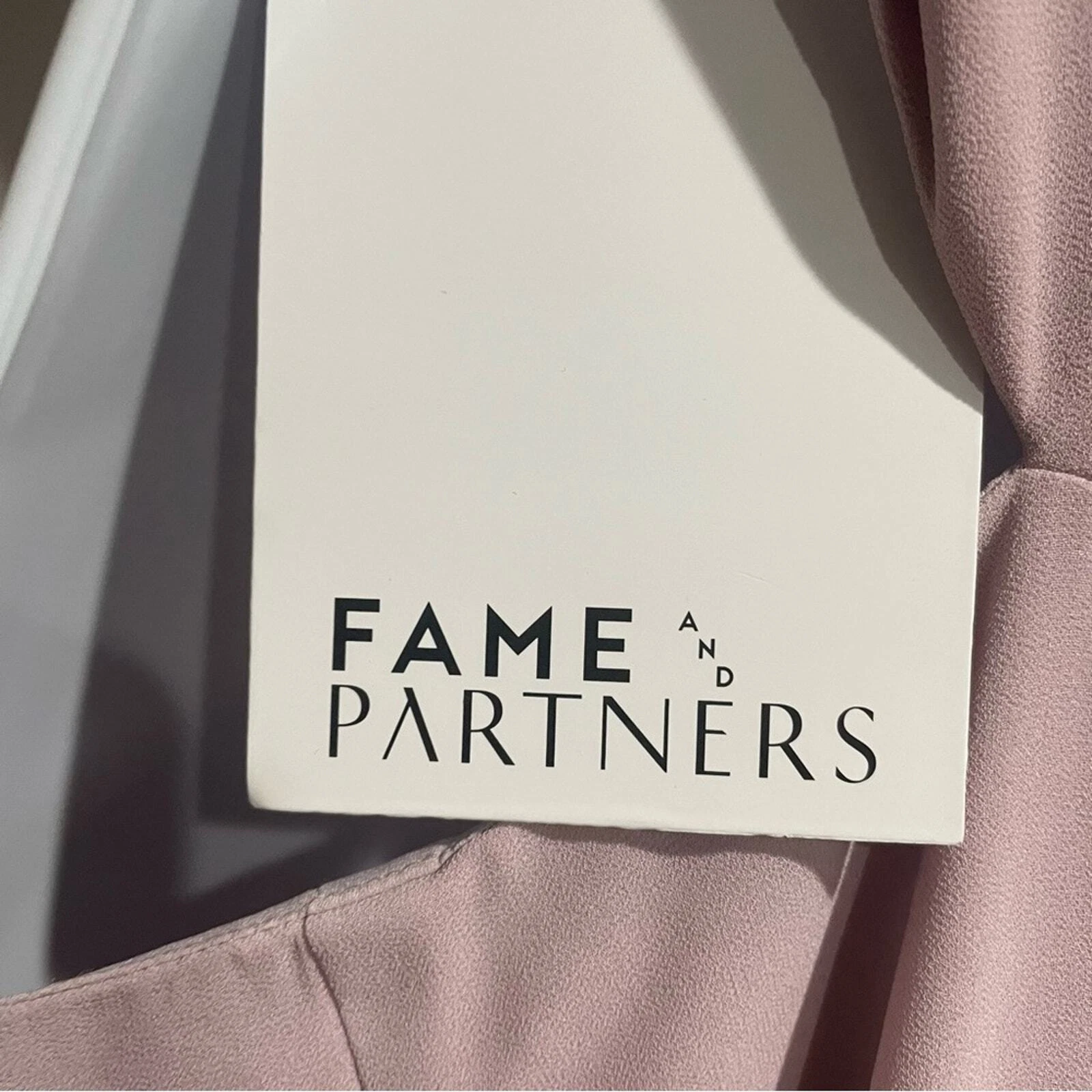 VALENTINO Abito Haylie BHLDN Fame and Partners taglia 8 dea con ritaglio a una spalla