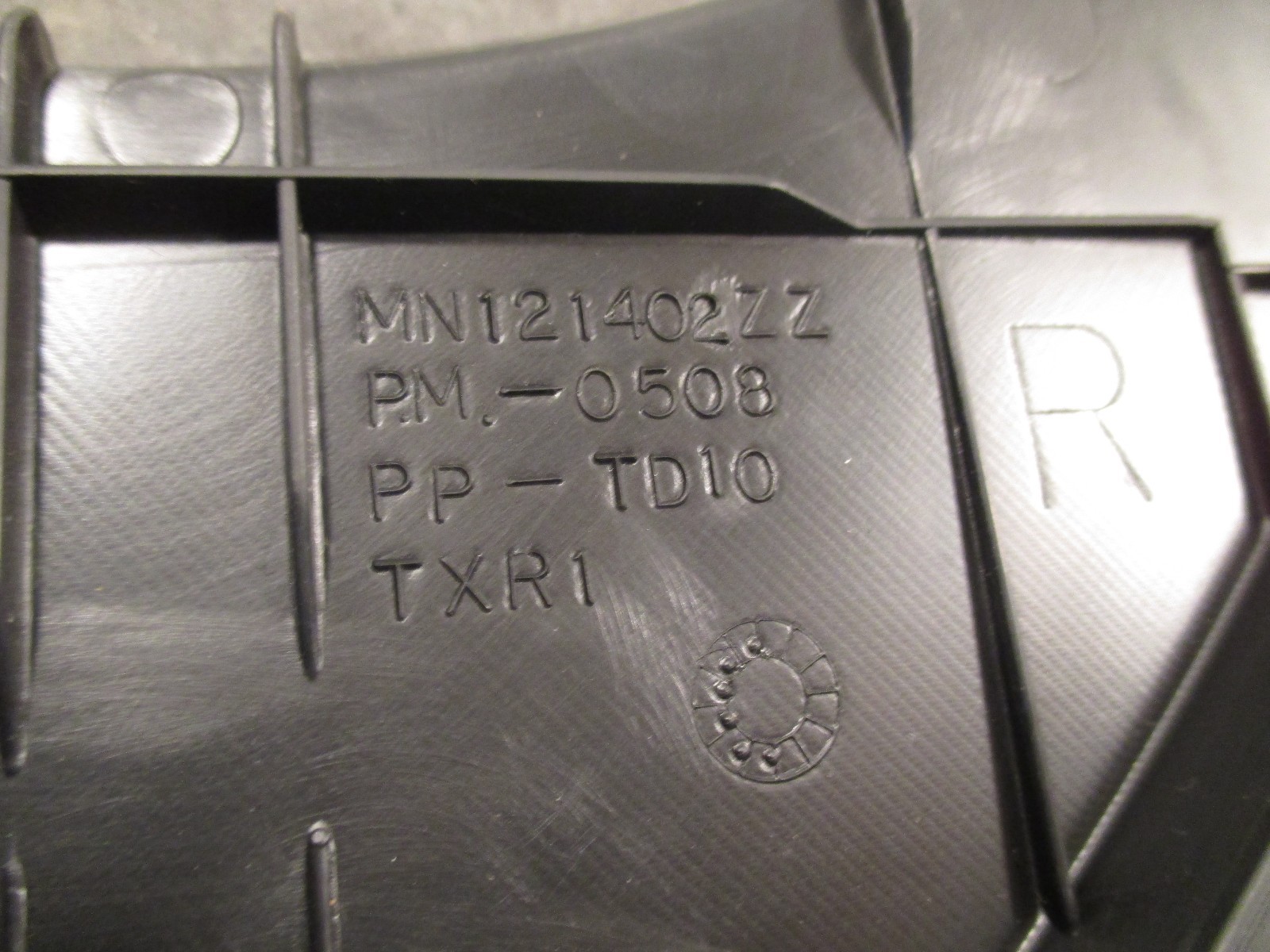 2008-mitsubishi-eclipse-passenger-right-dash-side-cover-ebay