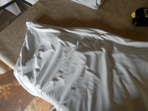 2 SETS - BE COOL "COOLING ZIPPERED PILLOW CASES" Queen (Read Description) - Picture 5 of 7