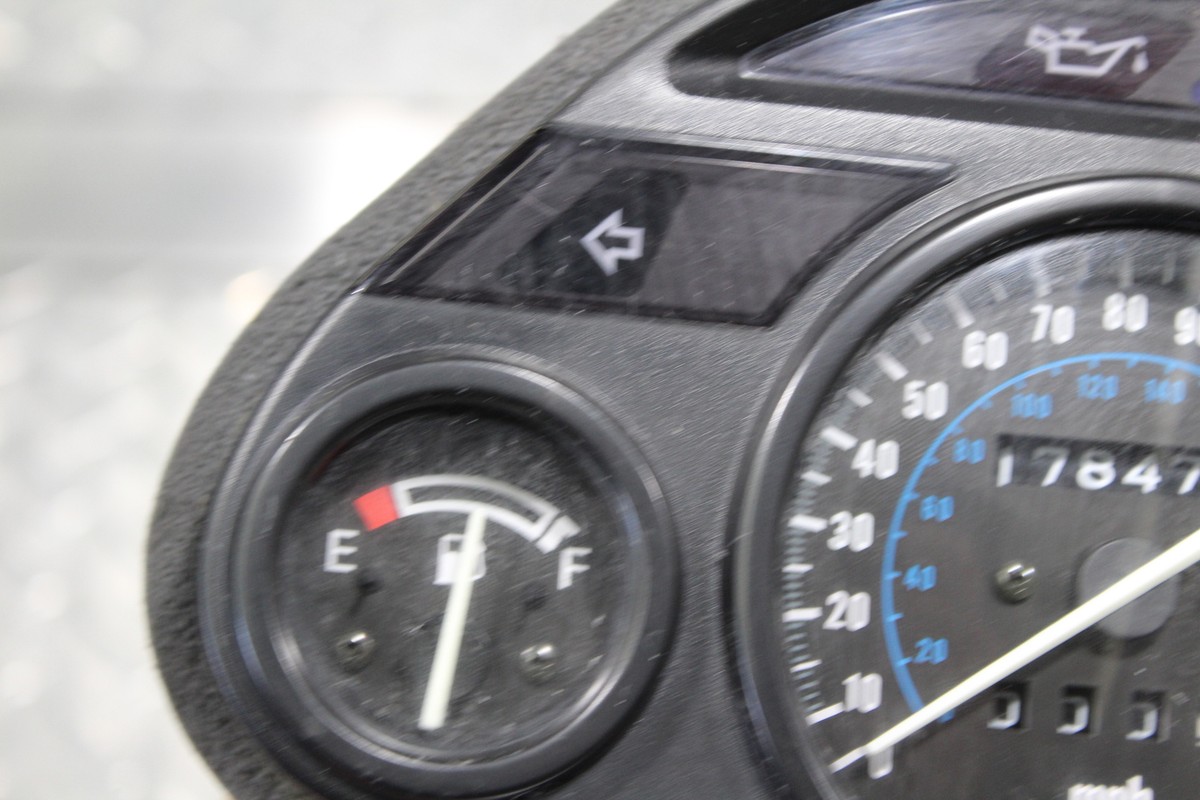 .0_0.me.0_0.ページ 2000 KAWASAKI NINJA ZX6 ZX600E SPEEDO TACH GAUGES DISPLAY