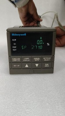 HONEYWELL UDC3300 TEMPERATURE CONTROLLER FREE FAST SHIPPING
