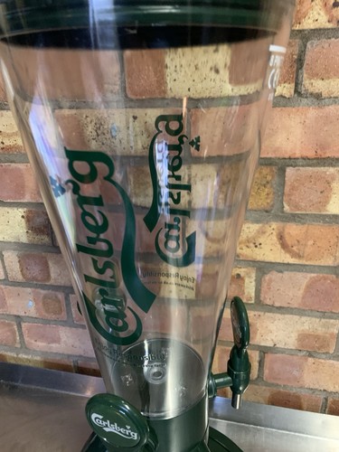 NEW Carlsberg 8 Pint Beer Tower Dispenser 3 pour Mancave Home Bar Pub football - Picture 4 of 8