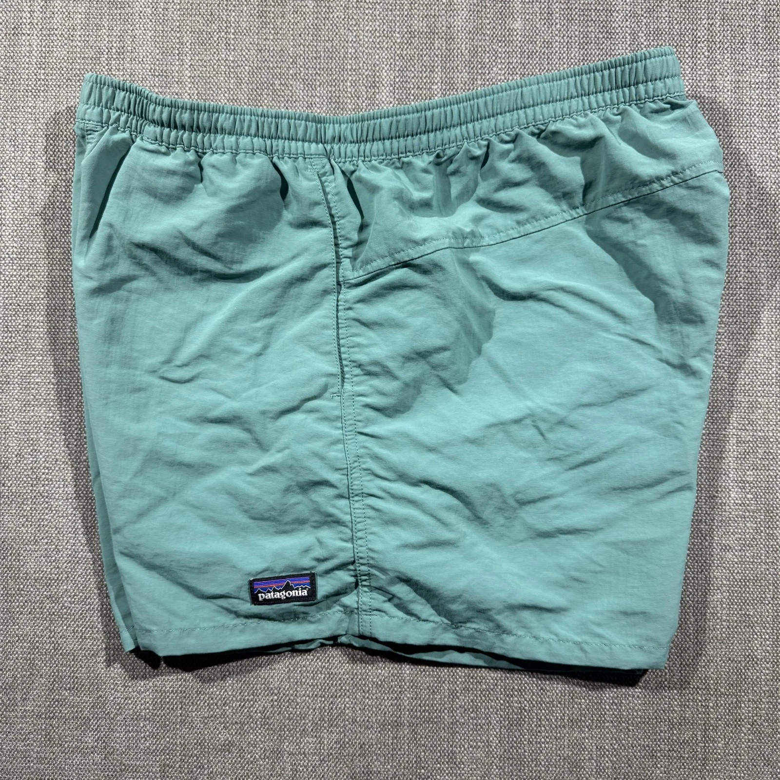 Patagonia Shorts Mens 32 Green Baggies Nylon Elastic Waist Lined Quick Dry