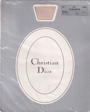 Bas DIOR DIORISSIMO coloris Nuage. Taille 1 - 8½. Ultra sheer stockings.