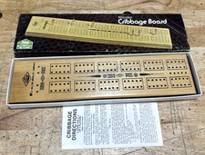 Vintage 1974 Milton Bradley E.S. Lowe Wooden Cribbage Board #1503