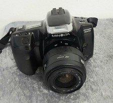 Minolta Dynax 300si - Fotocamera Reflex 35mm con Obiettivo 