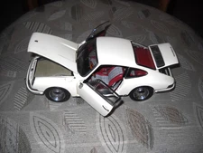 💚💚CMC GMBH GERMANY-1/18-PORSCHE 901 1964--CREAM COLOR💚💚---AWESOME---NO BOX--