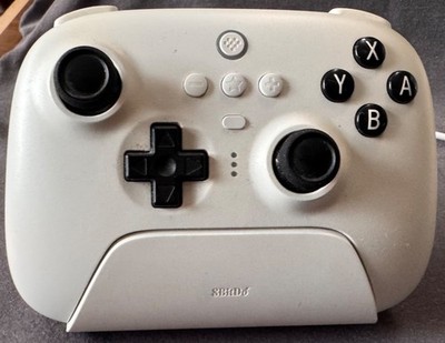 8BitDo Ultimate Bluetooth Controller for Nintendo Switch - White (with Charging