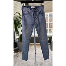 KanCan Skinny Jeans Women  s Size 7 Light Wash Stretch Denim Mid Rise