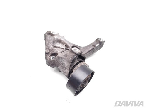 VW Golf Montagehalterung für Klimaanlagen-Kompressorpumpe 1.4 TSI Benzin 2010