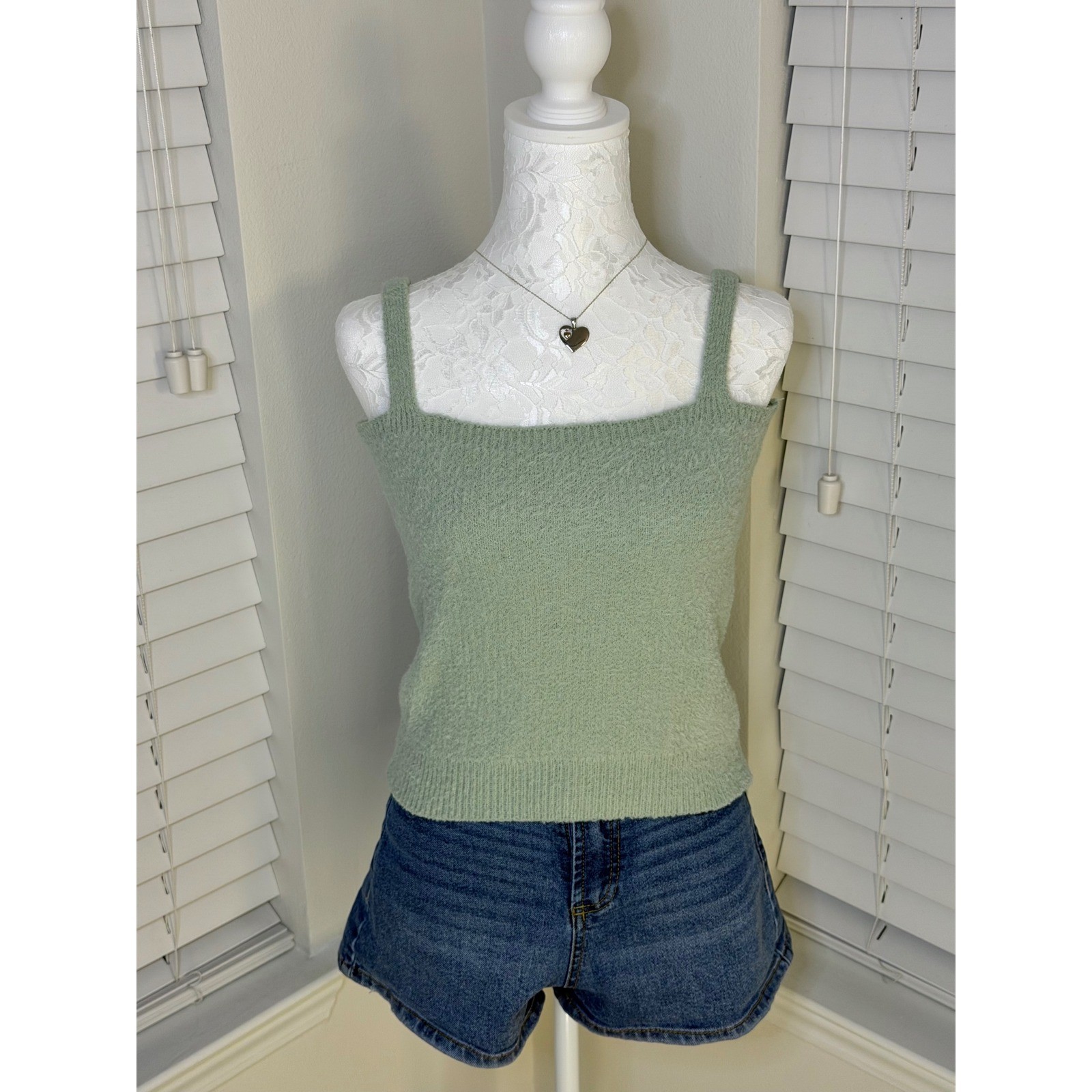 Willow & Wind Sage Green Knit Tank Top Square Neck Fuzzy Sleeveless Sweater XS