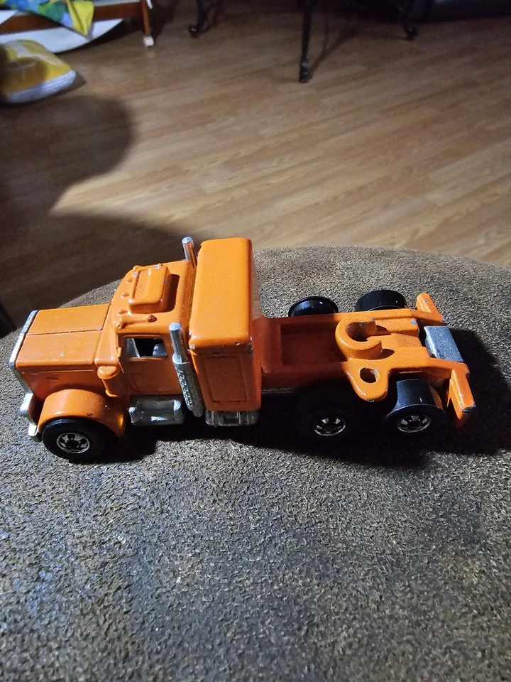 Plataformas de dirección vintage Hot Wheels Peterbilt semi naranja 1:64 Hong Kong diecast Foto 3 de 4
