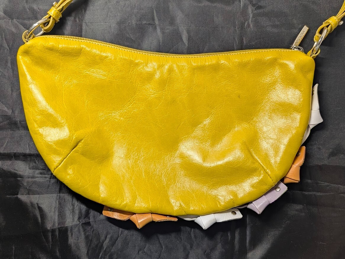 Arcadia - Yellow Bag w/ Leather Straps & Bow Accents  display picture 1