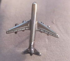 Knopflochschmuck / Kravattennadel -Flugzeug DC 8 / 63 -- 925er Silber