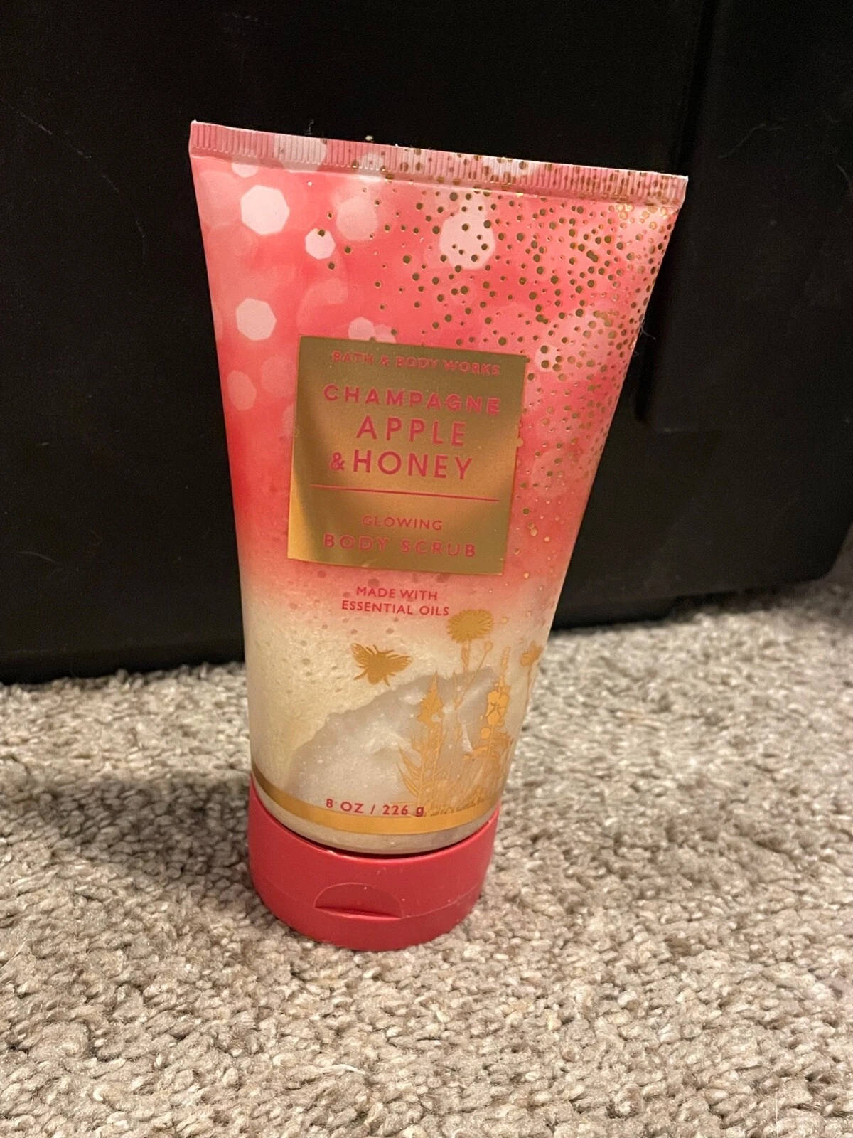 Glowing Champagne Apple & Honey