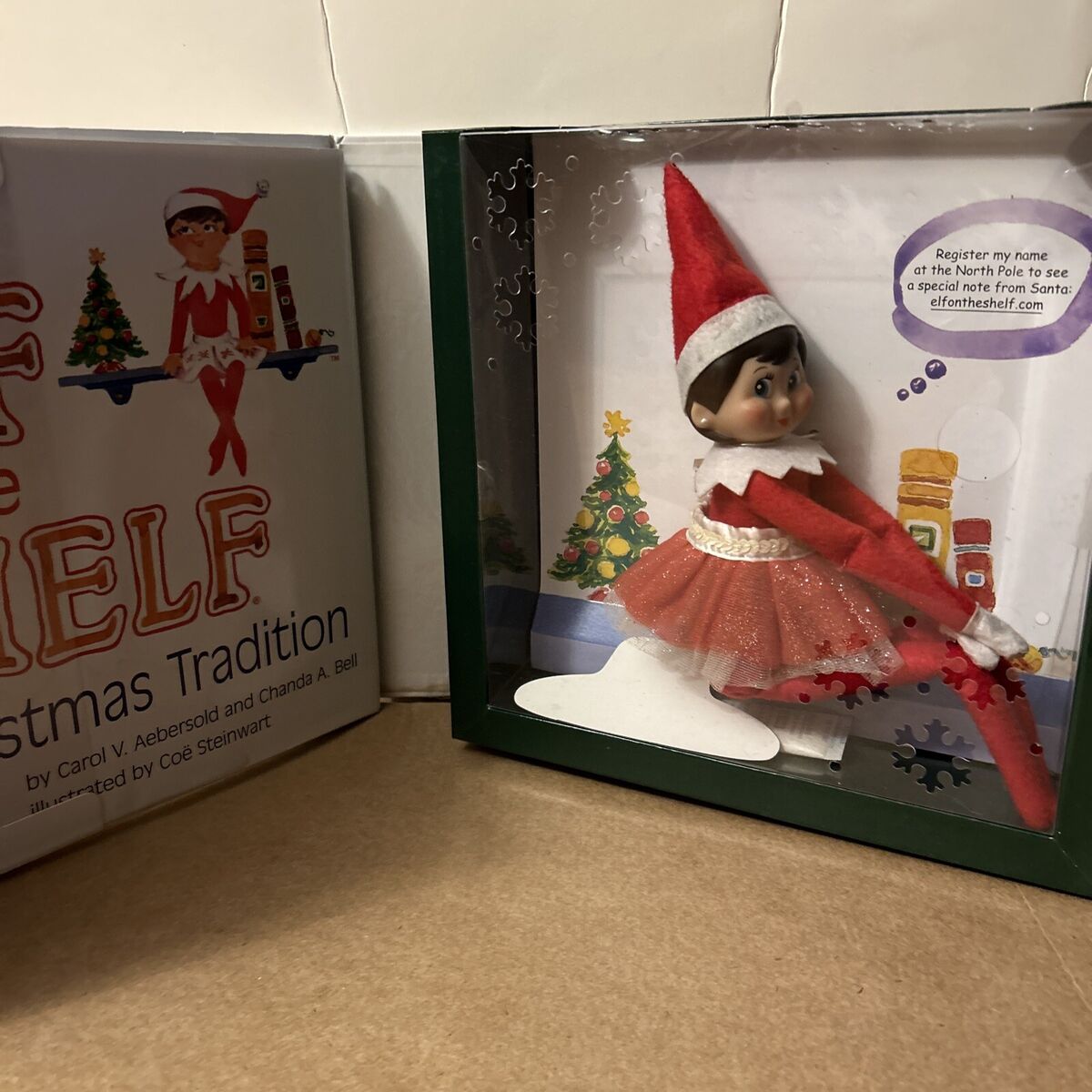 Elf on the Shelf A Christmas Tradition Girl Doll Book Blue eyes (C5) Elf on the Shelf A Christmas Tradition Girl Doll Book Blue eyes (C5)