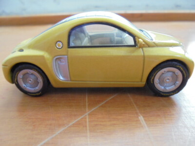 Norev / Altaya - RENAULT FIFTIE Concept-Car 1996 BO 1/43