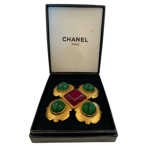 Authentic Chanel Gripoix 1991 Large Brooch Rare