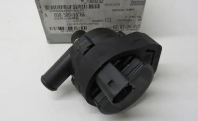 Mercedes-Benz E W212 Kühlmittelpumpe A0005001686 NEU ORIGINAL