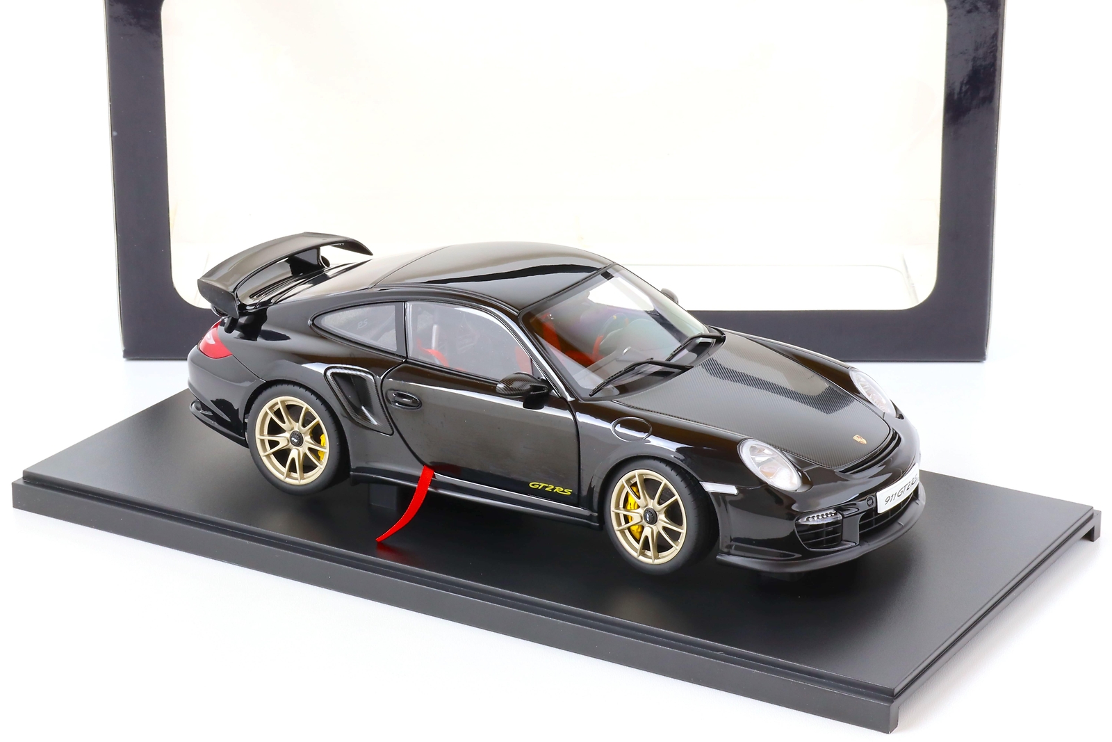 1:18 AUTOart Porsche 911 (997) GT2 Rs Black/Carbon 77962