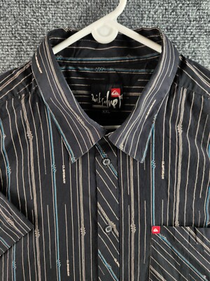Quicksilver XXL Black Short Sleeve Beige Blue Zig Zag Striped Button Up Shirt