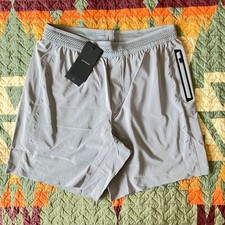 NWT Ten Thousand 7" lined Session Running Workout Shorts - Medium - Light Grey