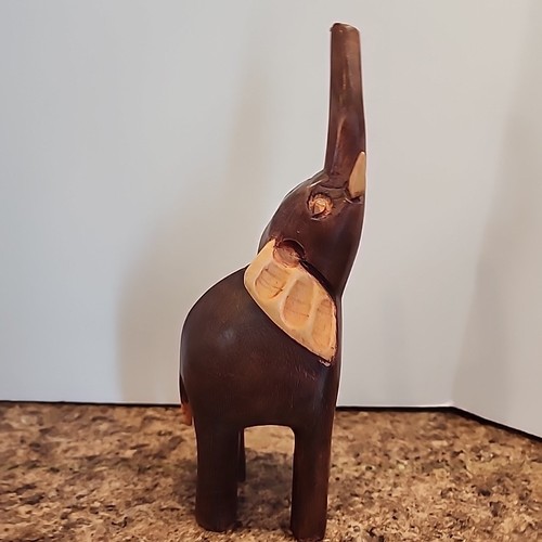 Elefante de madera decoración del hogar aspecto rústico estante decoración de habitación arte africano tallado a mano - Imagen 5 de 13