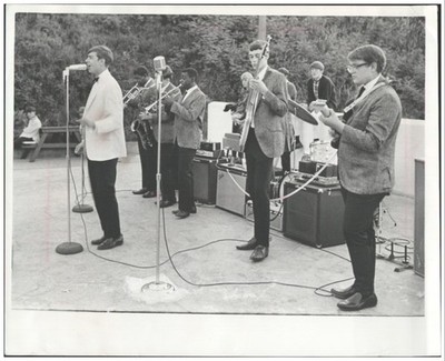 C489/ Freddy and the Freeloaders  USA Popgruppe Pressefoto 25,5 x 20,5 cm 1966