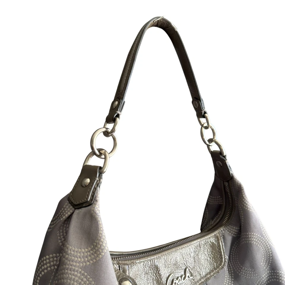 Bolso de Hombro Coach Punteado Jacquard Estampado C Ashley Para Mujer Gris Blanco Moderno Foto 4 de 4