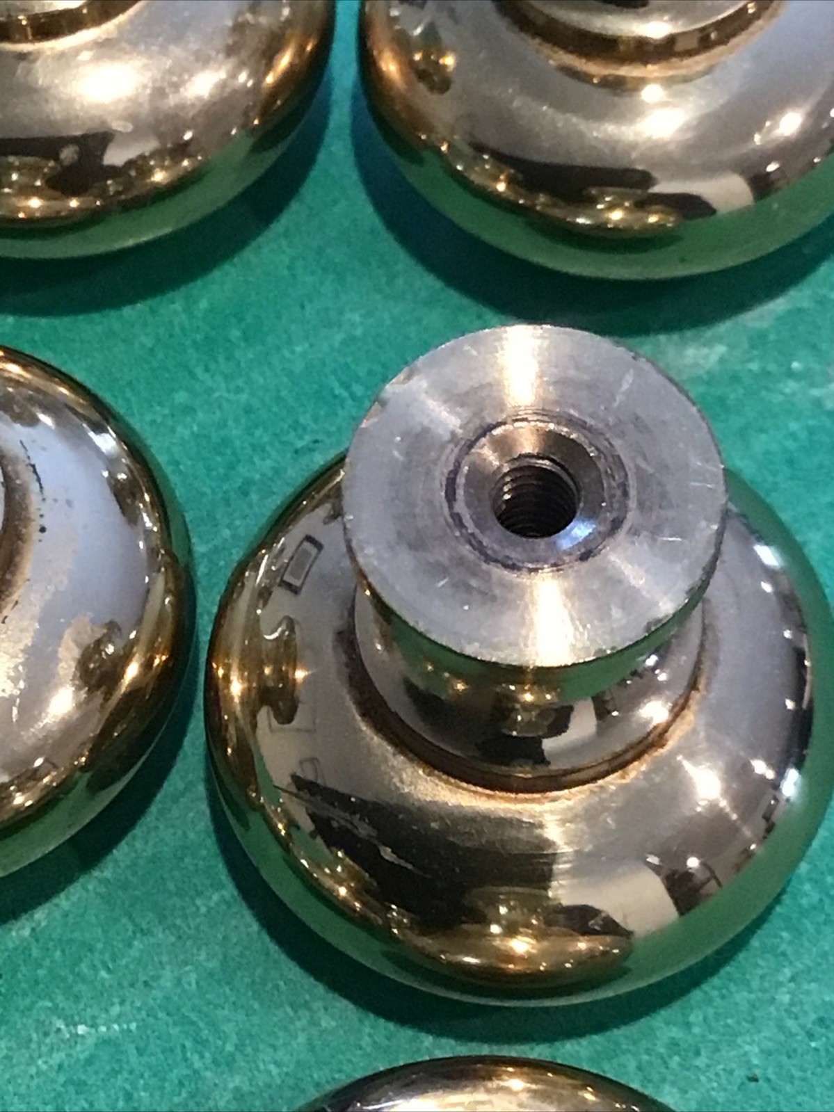 Lot of 10 Vintage Solid Brass Door Drawer Cabinet Round Knob Pulls 1 1/4" (A)