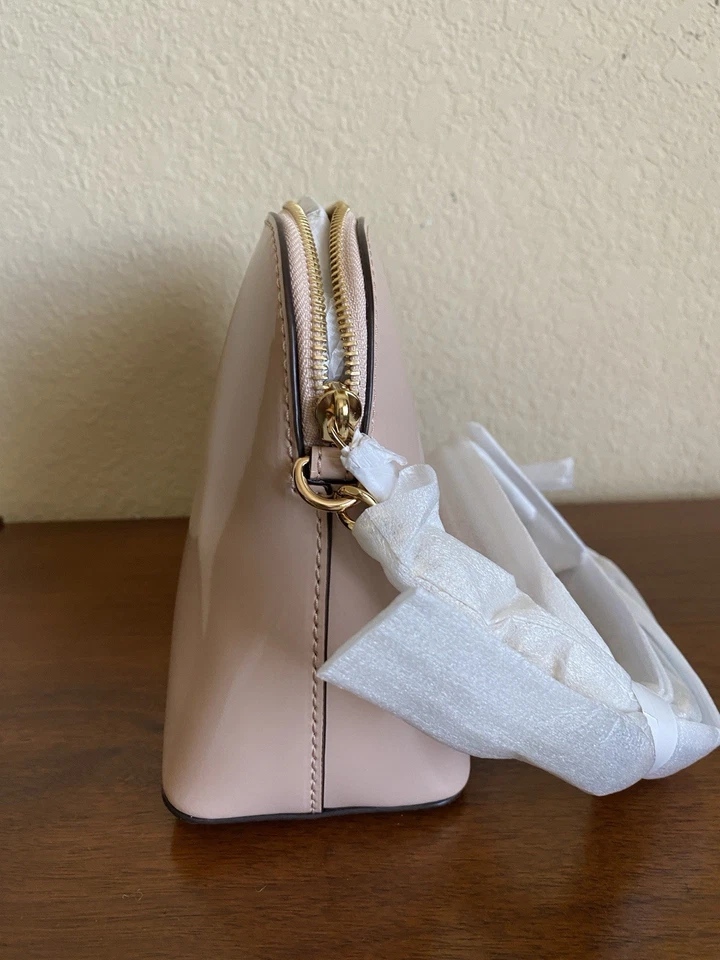 Bolso Bandolera Michael Michael Kors Cindy Dome Charol Ballet Foto 4 de 4