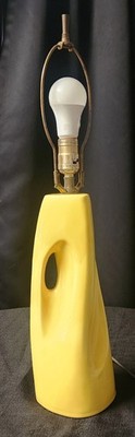 Vintage Mid-Century Modern Ceramic Table Lamp. Mustard Yellowish Circa 1960's