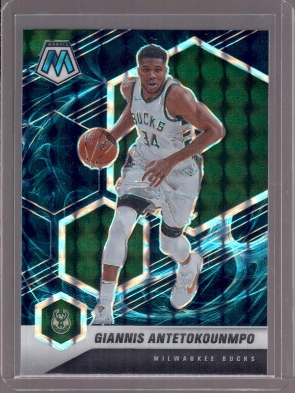 GIANNIS ANTETOKOUNMPO 2020-21 Panini Mosaic #80 Genesis Prizm SP