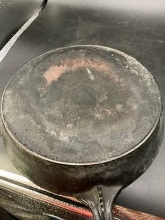 Antique WAPAK 10” Cast Iron Skillet w/Outer Heat Ring needs restored