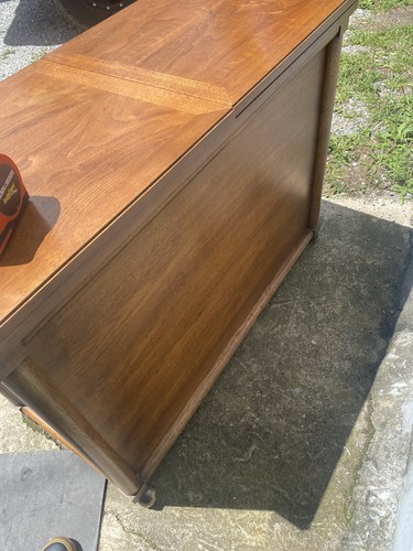 Vintage Solid Wood Credenza / Buffet Table - Thomasville On Wheels - Picture 12 of 12