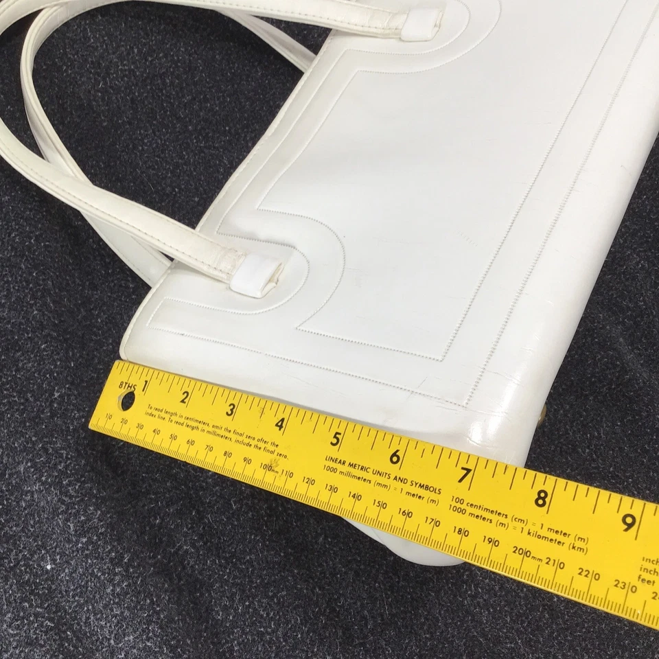 Vintage Kelly Daytime Pocketbook Purse White Cream Vinyl A frame Julius Resnick - Image 4 of 4