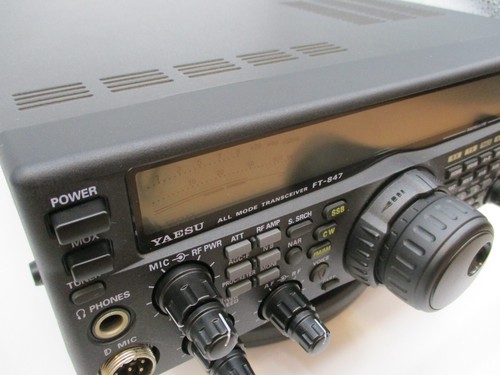 YAESU FT-847S Allmode Transceiver Amateurfunk Betrieb bestätigt. - Bild 8 von 24