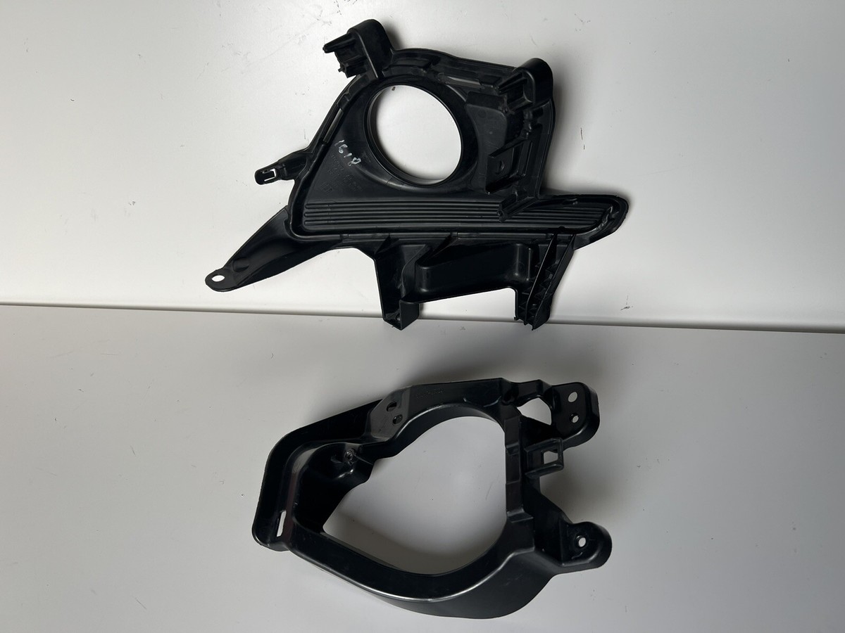 OEM Fog Light Trim TOYOTA HIGHLANDER Left Side LH Hand 520400E020