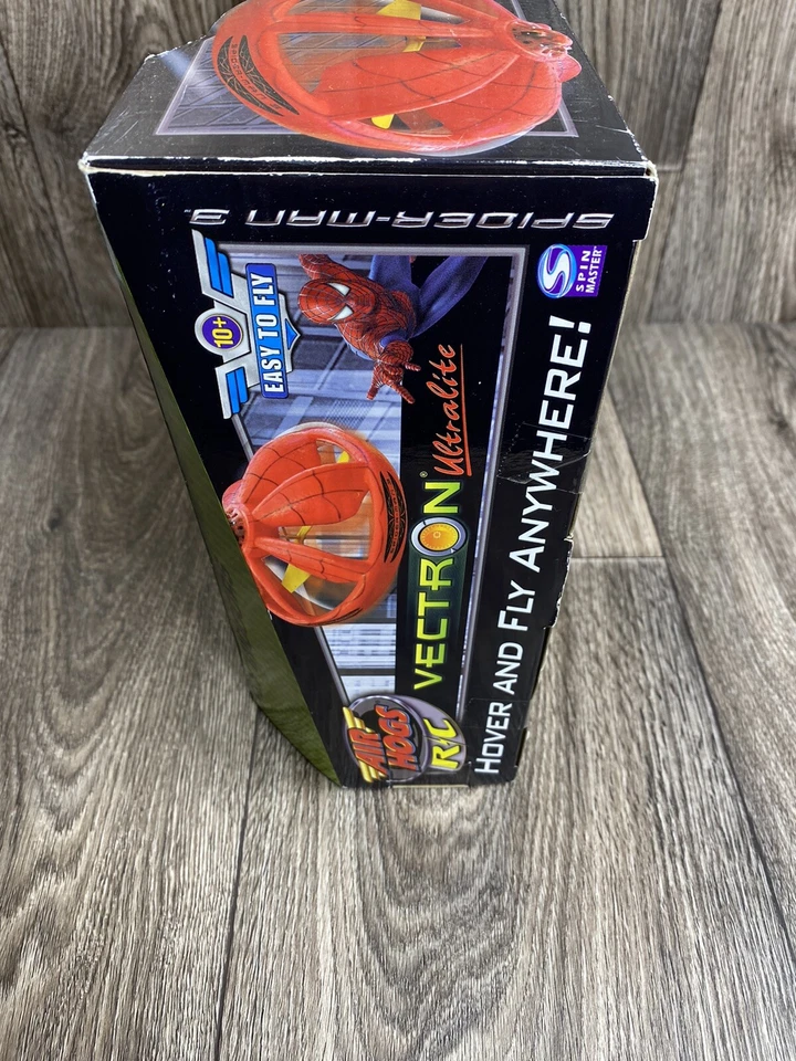 SPIDER-MAN 3 Vectron Ultralite AIR HOGS R/C Hover Flying Saucer Toy SPINMASTER - Image 3 of 4