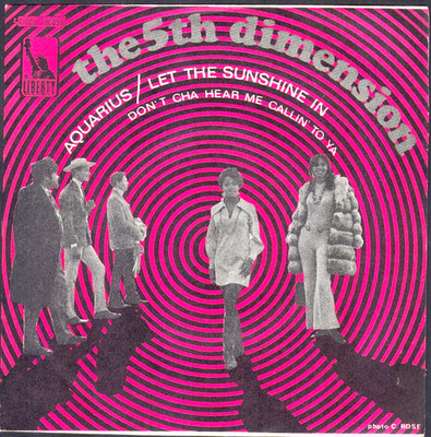 THE 5TH DIMENSION HAIR AQUARIUS / LET THE SUNSHINE IN 45T SP BIEM NEU / MINT